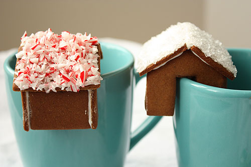 tinygingerbreadhousenotmartha